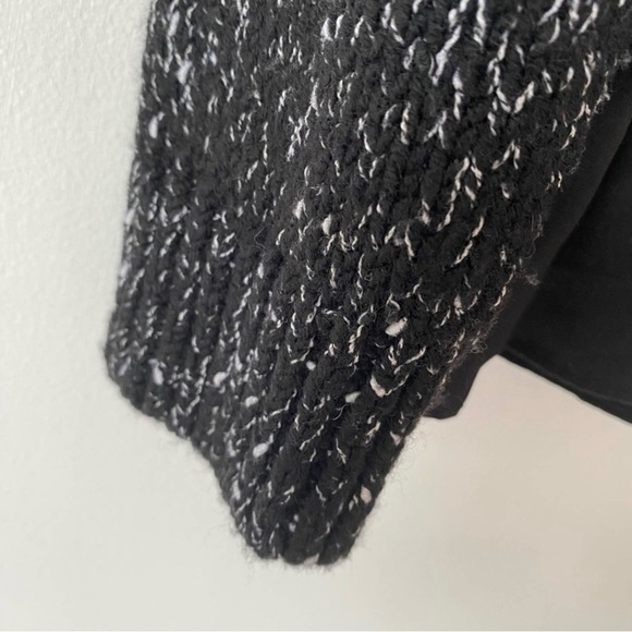 Club Monaco Kaelane Mixed Media Sweater Black Size Medium - Picture 7 of 16
